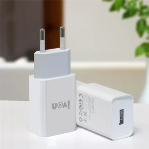 Adaptador USB para teléfono IVON AD-33 2.1A